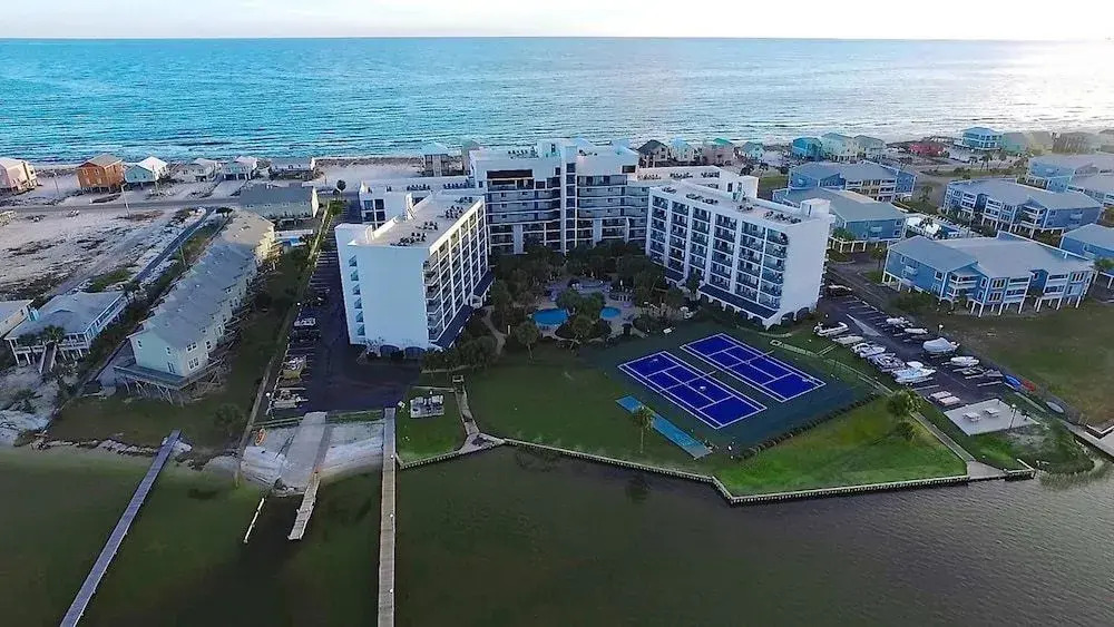 Gulf Shores Surf & Racquet Club 514A by RedAwning
