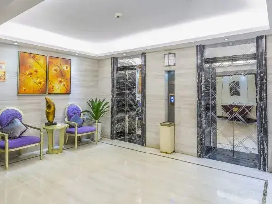 Wutongshu Holiday Hotel