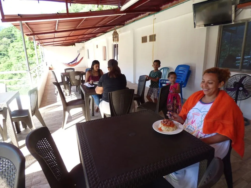 Hostal Alto de la Montaña