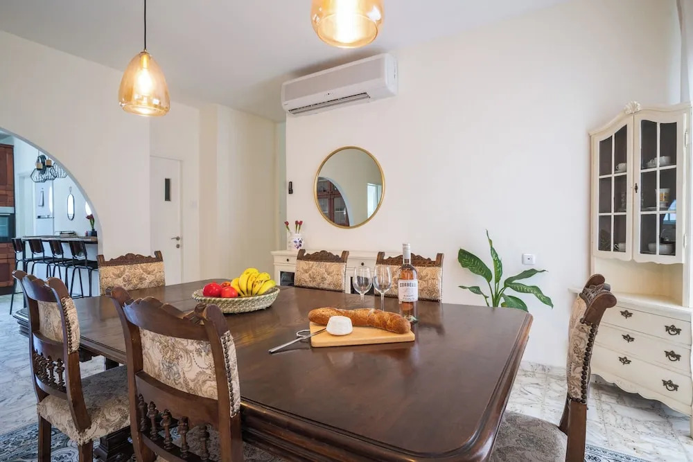 Supreme 4BR Villa With Garden & Sea View