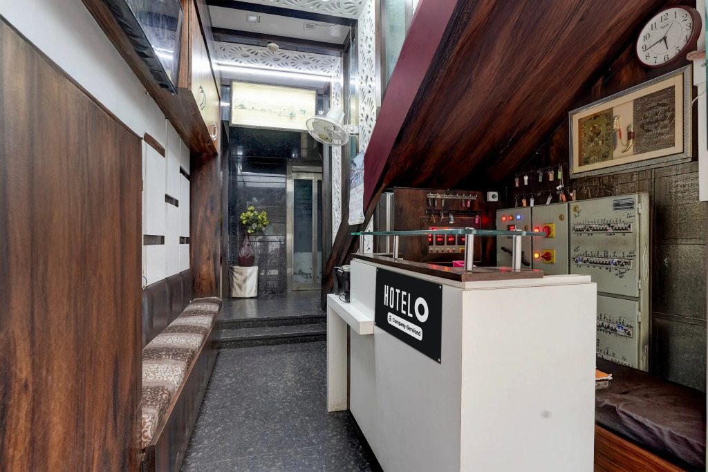 Collection O by OYO Mall Road Bathinda Formerly Hotel Galaxy