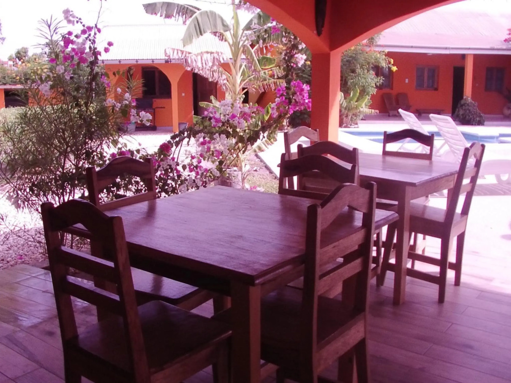 B & B Mariamacounda