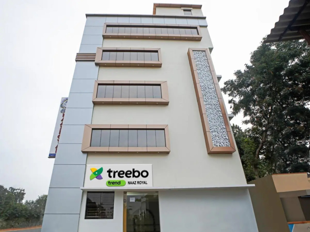 Treebo Naaz Royal