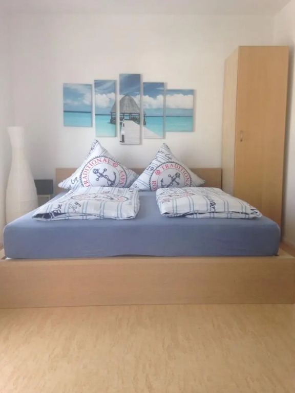 Gästehaus Tante Tienchen 7 Minuten zu Fuss zum Europa Park , plus kostenloses Parkplatzticket Rulantica ,alle unsere Suiten haben einen Balkon