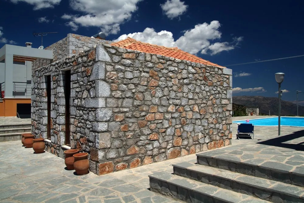 Shavanas Villa