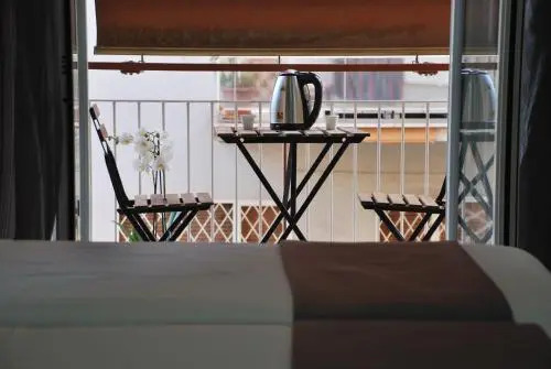 Victoria Apartment