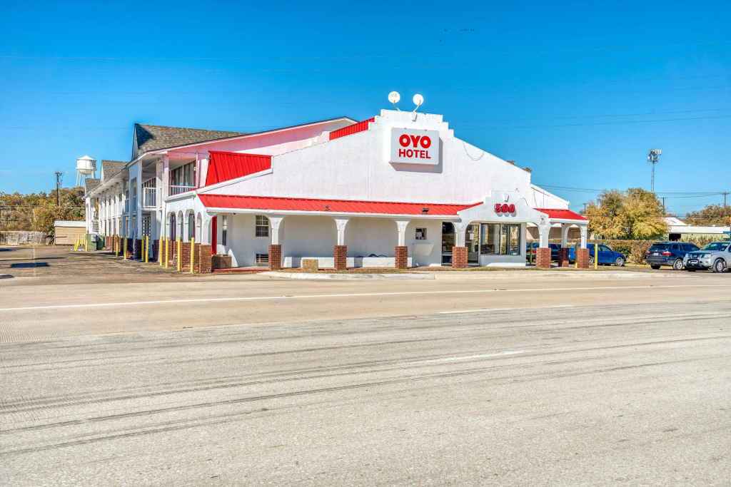 OYO Hotel Waco University Area I-35