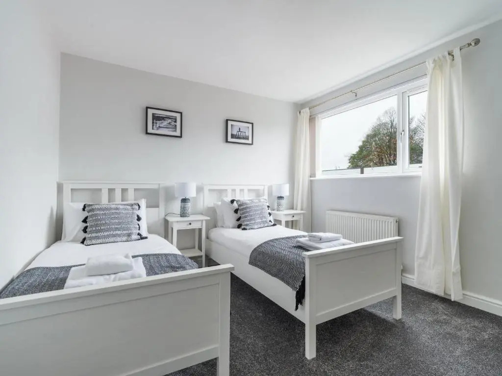 Charming 3-bed House in Newcastle Upon Tyne