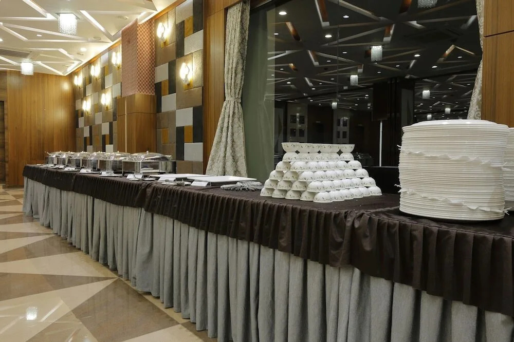 Hotel Luxura