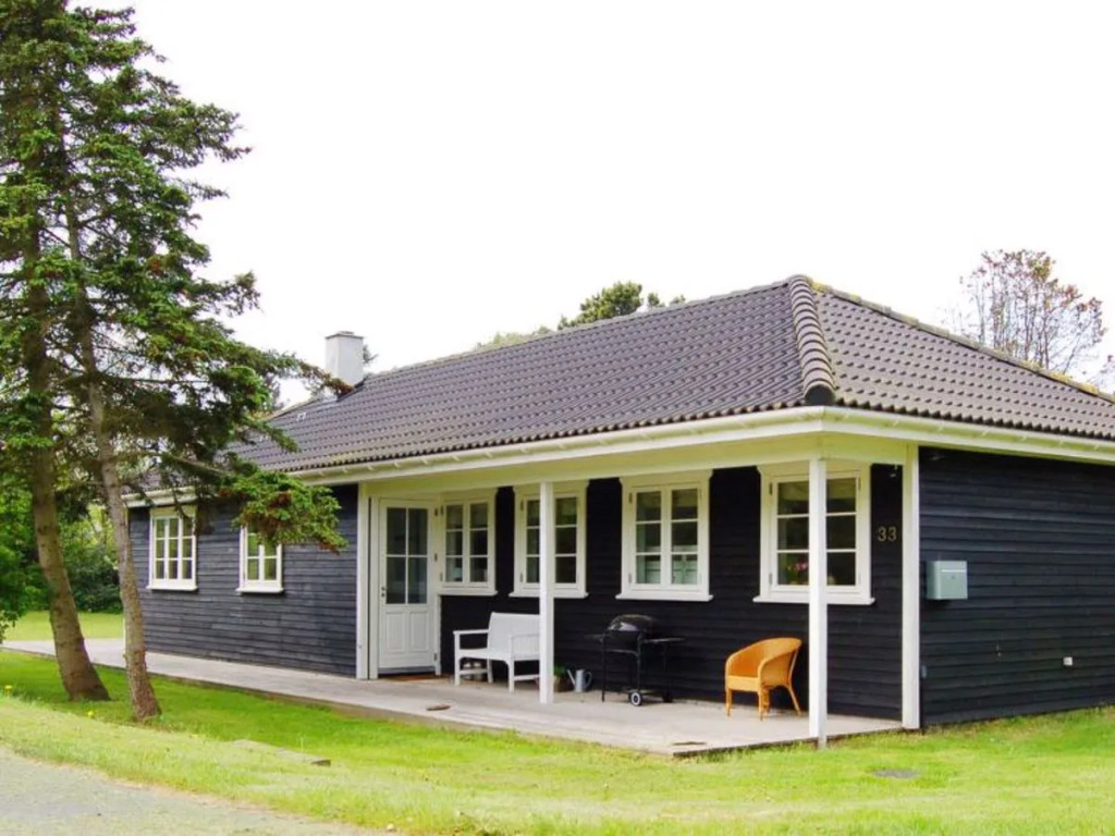 "Okka" - 1km from the sea in Sealand