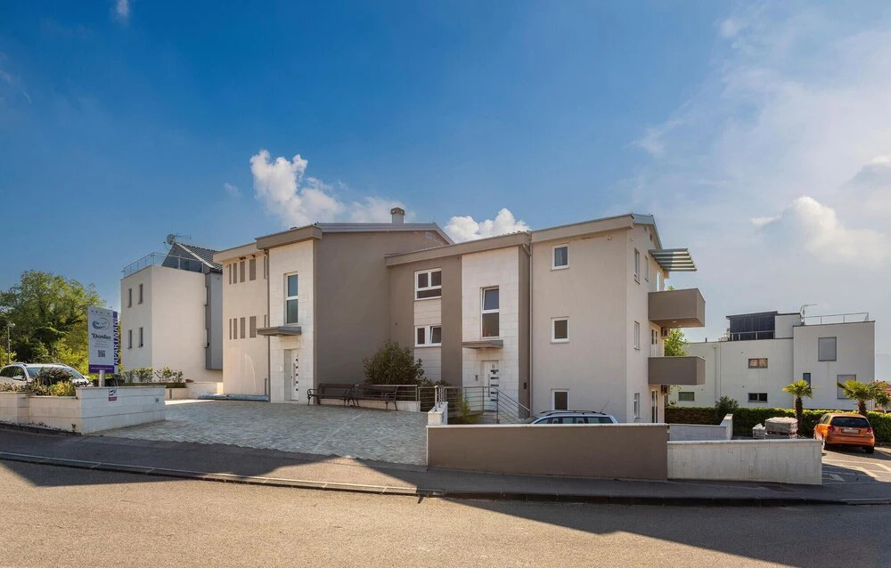 Amazing Apartment in Njivice With Wifi and 3 Bedrooms