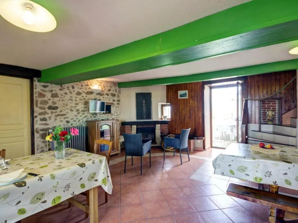 House Les vieilles cours