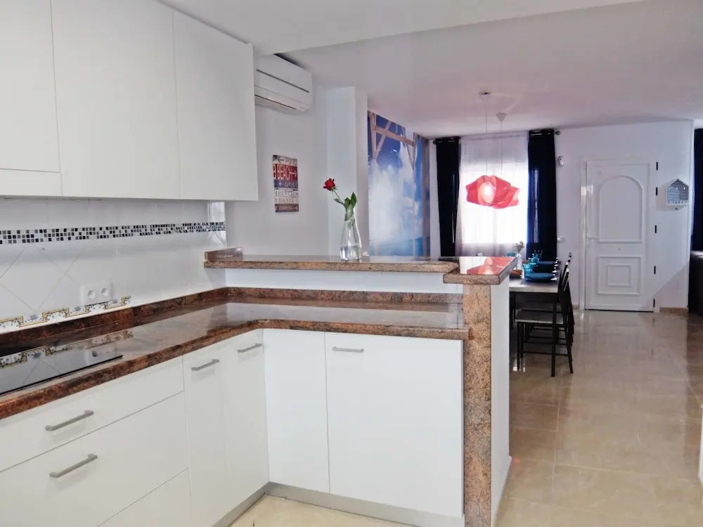 San Fernando -  Family House