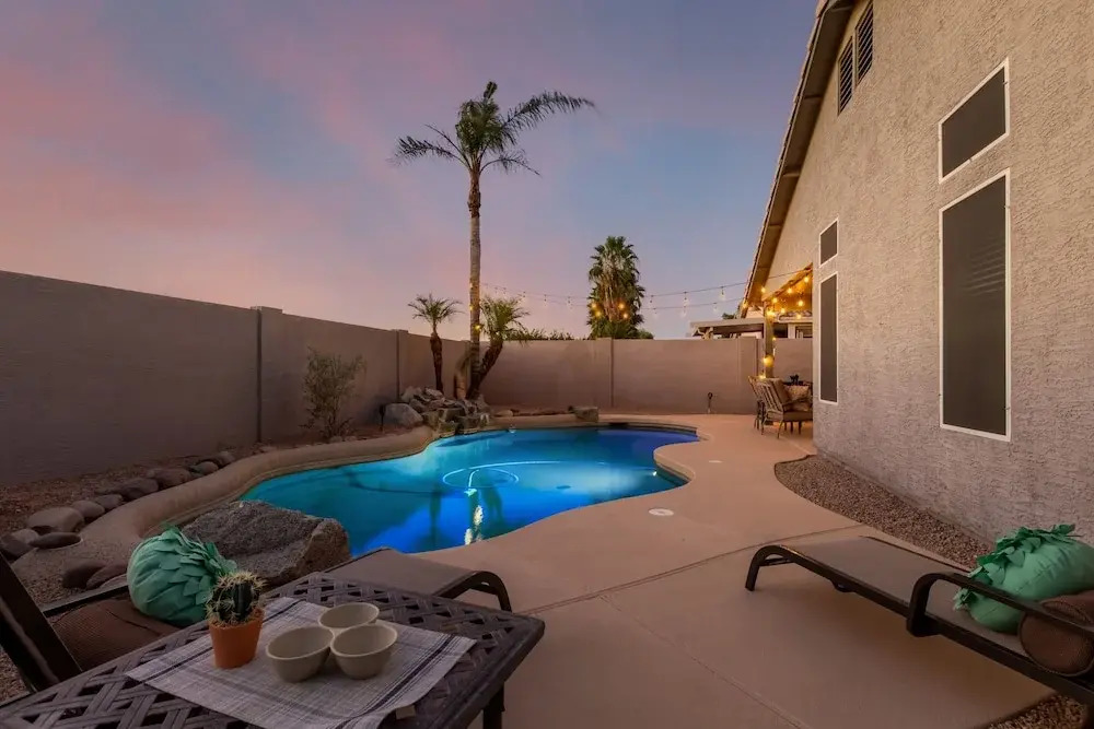 136th Surprise 4 Bedroom Home by RedAwning