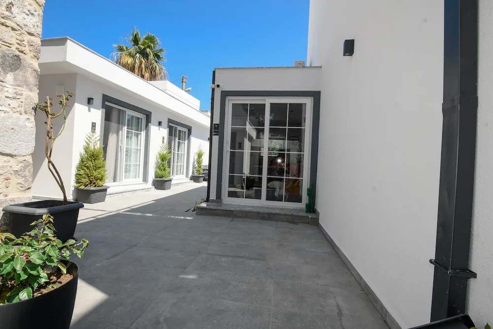 Swan Boutique Hotel