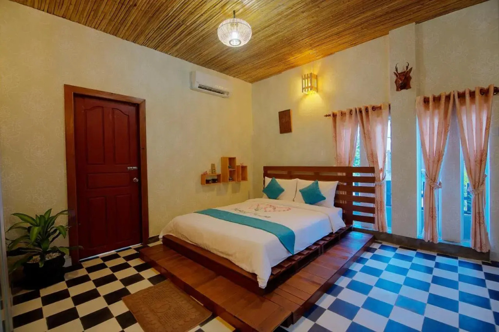 okHouseBiz BNB