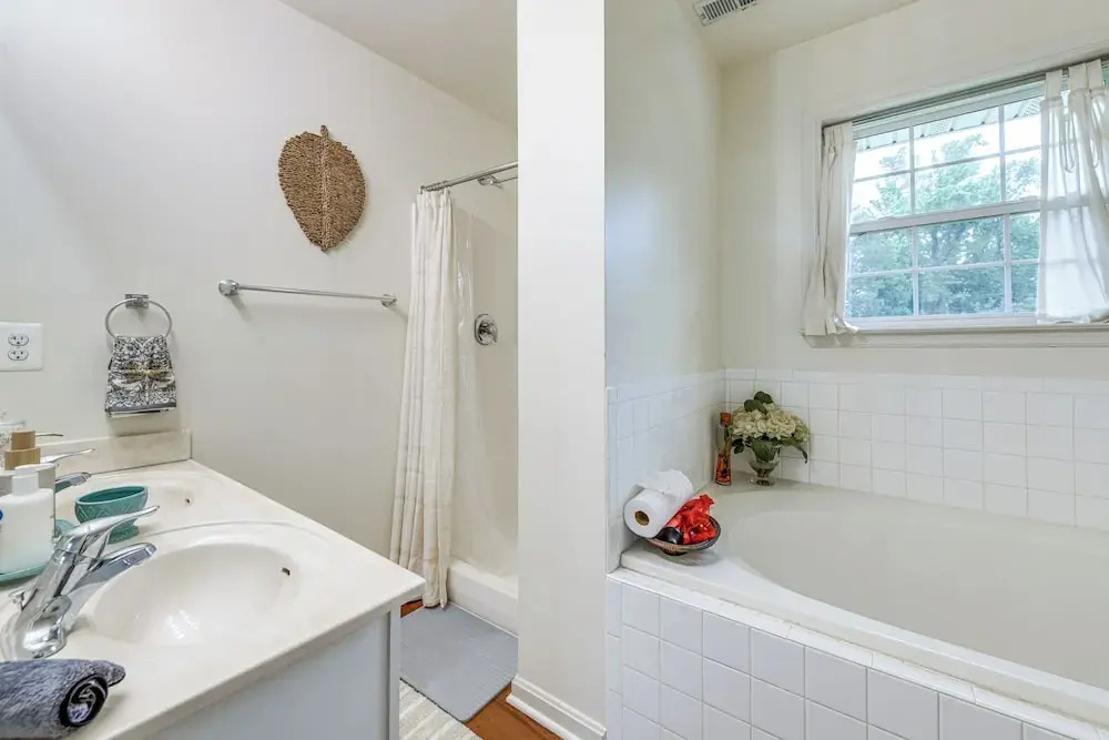 1 Mi to Colonial Beach Boardwalk! Cozy Family Home