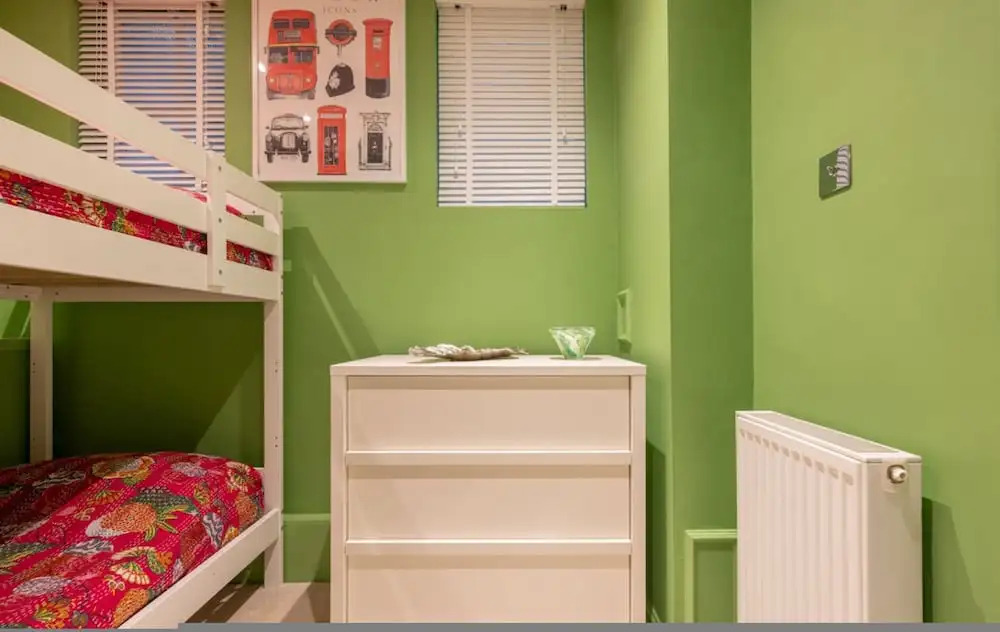 Cosy and Stylish Chelsea 2 Bedroom Flat
