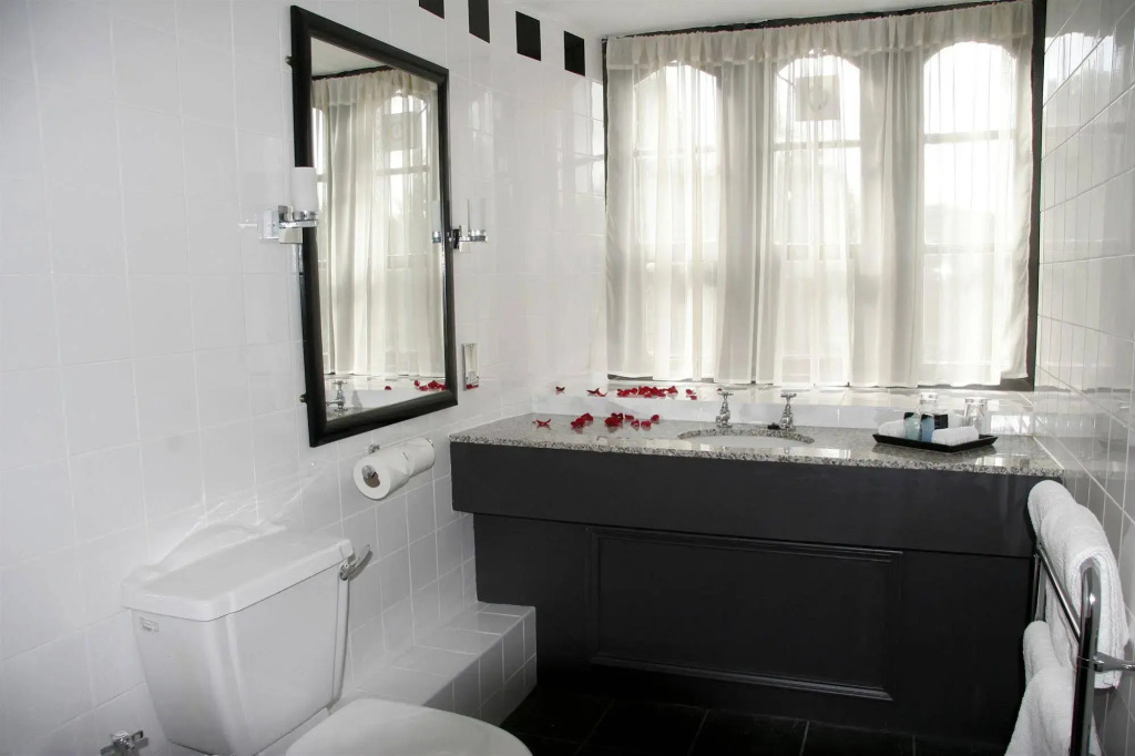 Manor House Hotel