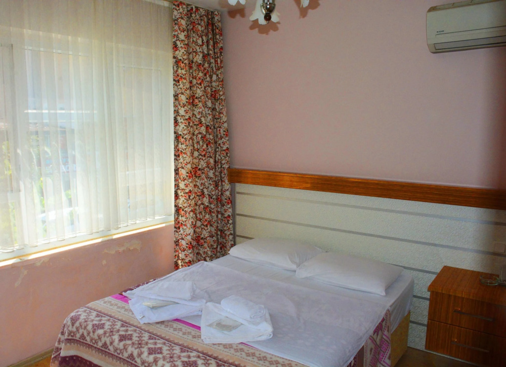 Hotel Ülke