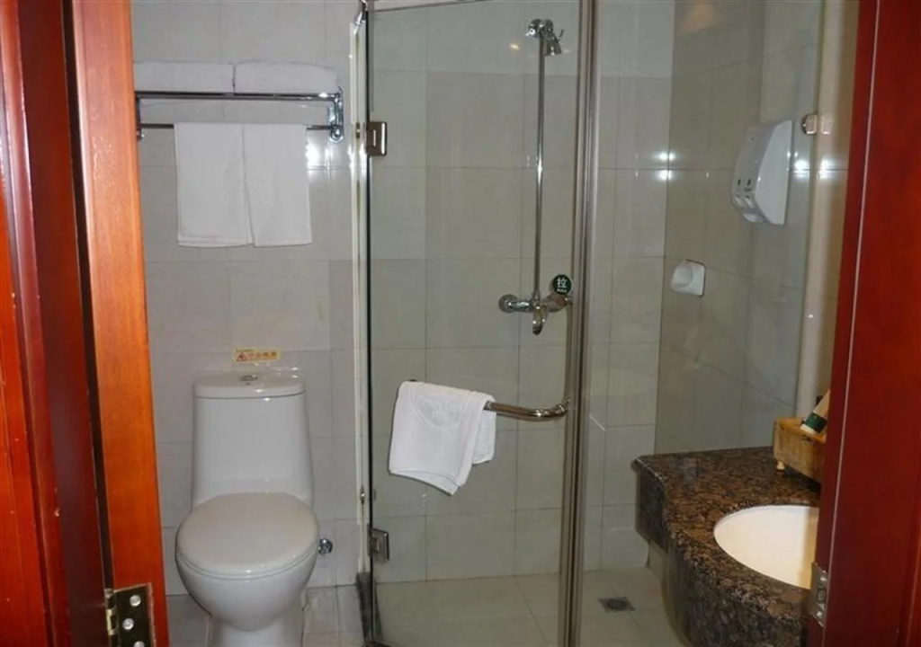 Greentree Inn Shanghai Jingan Xinzha Road Business Hotel