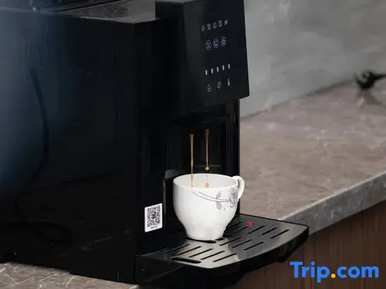 Taixing Renjoy Hotel