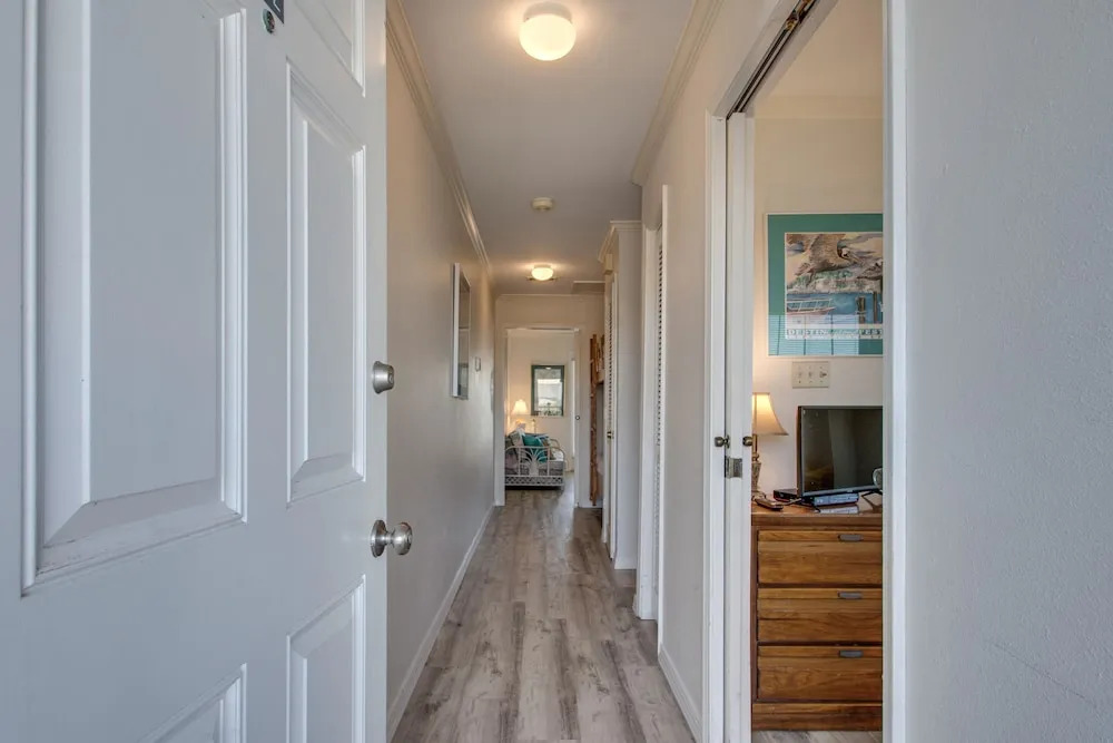 Summer Breeze 312 1 Bedroom Condo by RedAwning