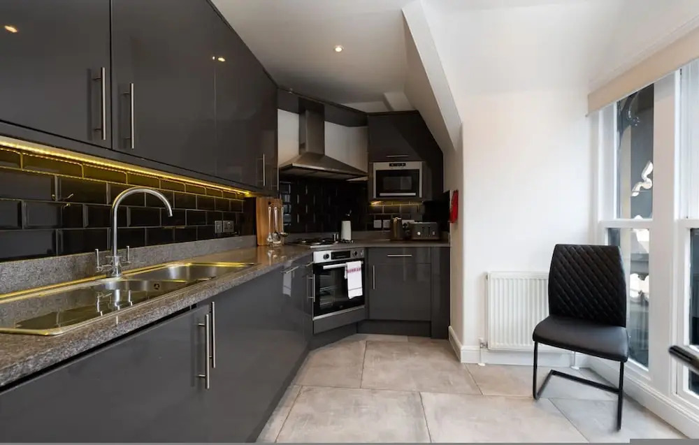 Central London 3 Bed Flat FS4