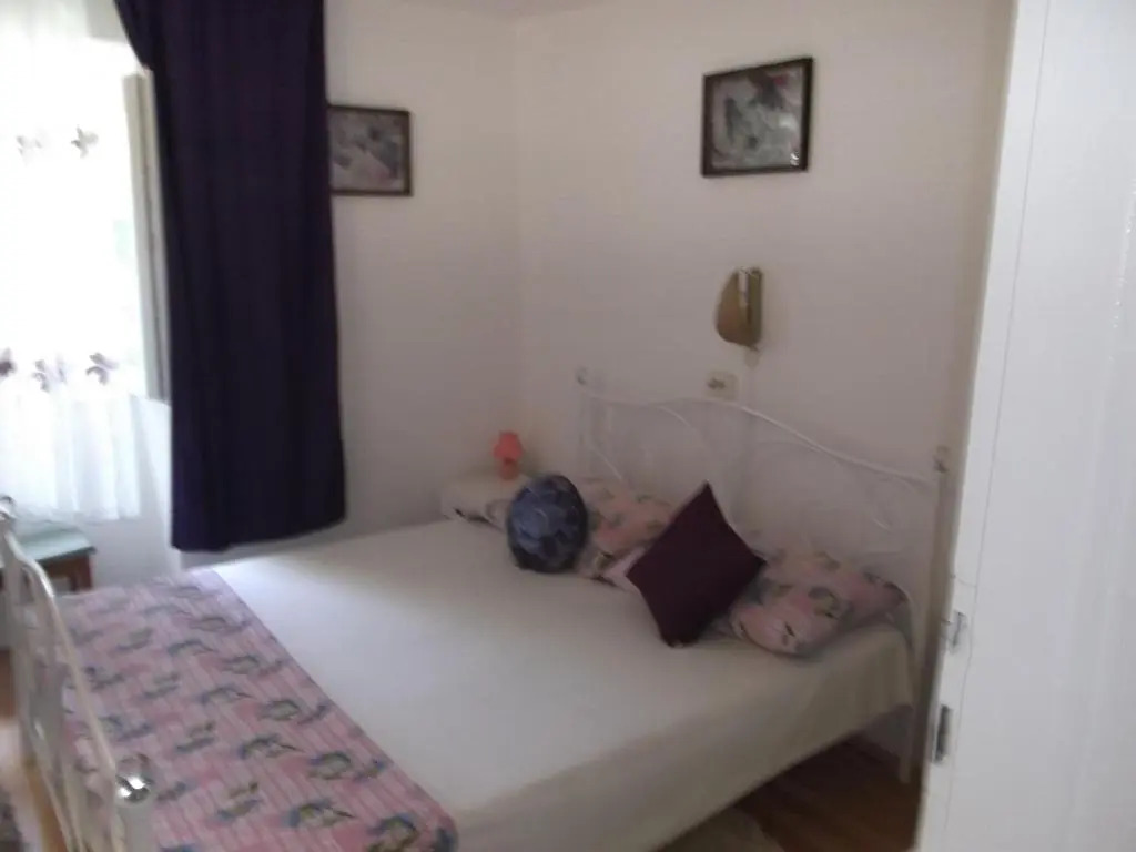 Neda apartment