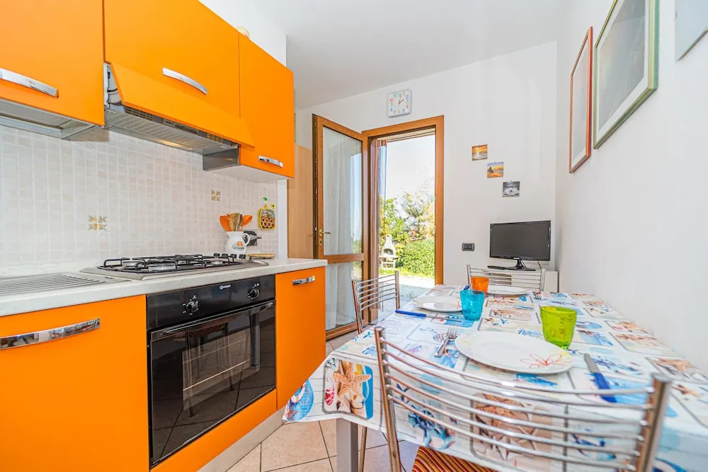 Apartment in Villa 2 to 3 Persons With Large Private Garden