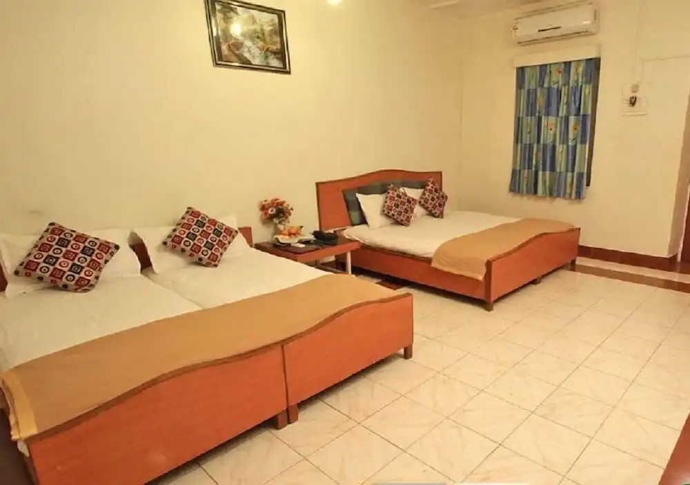 Regal hotel Matheran