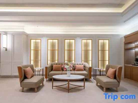 Vienna Hotel (Xi'an North Railway Station Honghui Hospital North Area Metro Station Branch)