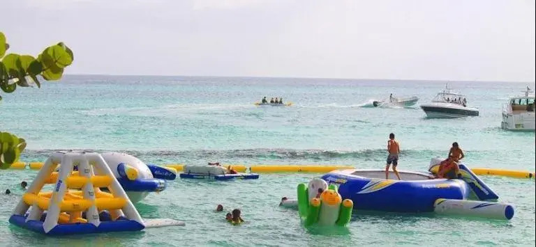 Cadaques Caribe Resort& Villas