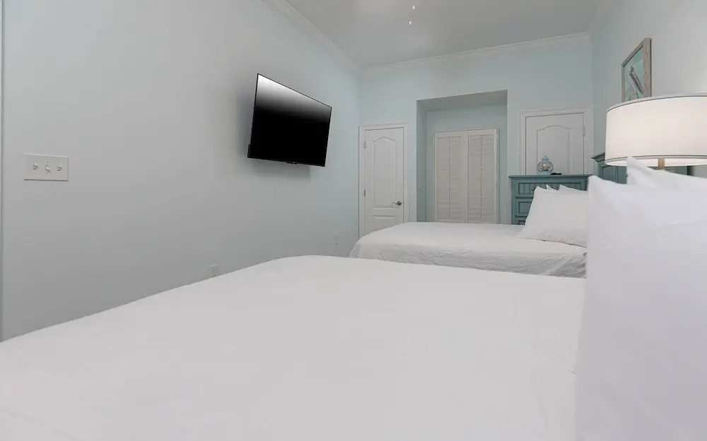 Phoenix Gulf Towers 2202 2 Bedroom Condo