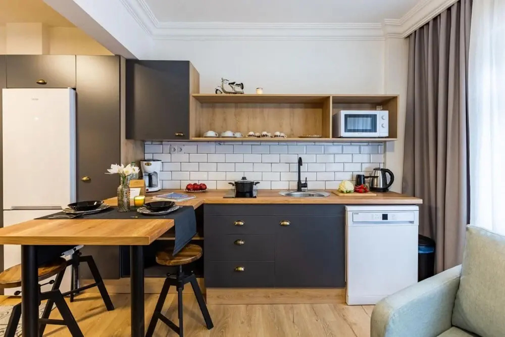 Missafir Impressive Flat in the Heart of Cihangir