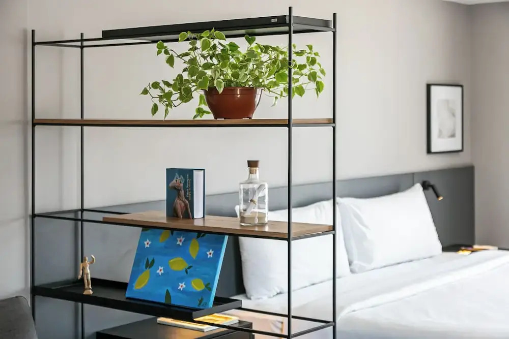 Studios Rio Branco by Viva - Prédio moderno, aptos com cama king-size no centro de Floripa