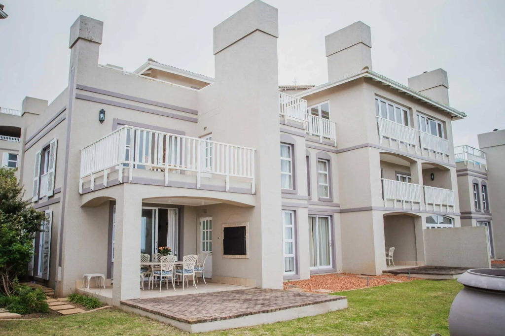 Aan de Zee @ Pinnacle Self - Catering Villas