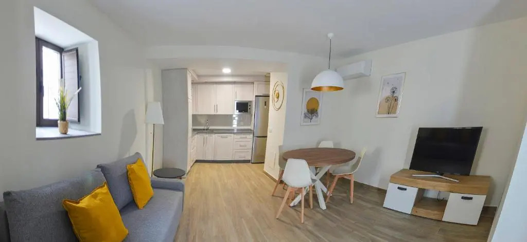 Apartamentos Turísticos Hornillo AT-CC-00681