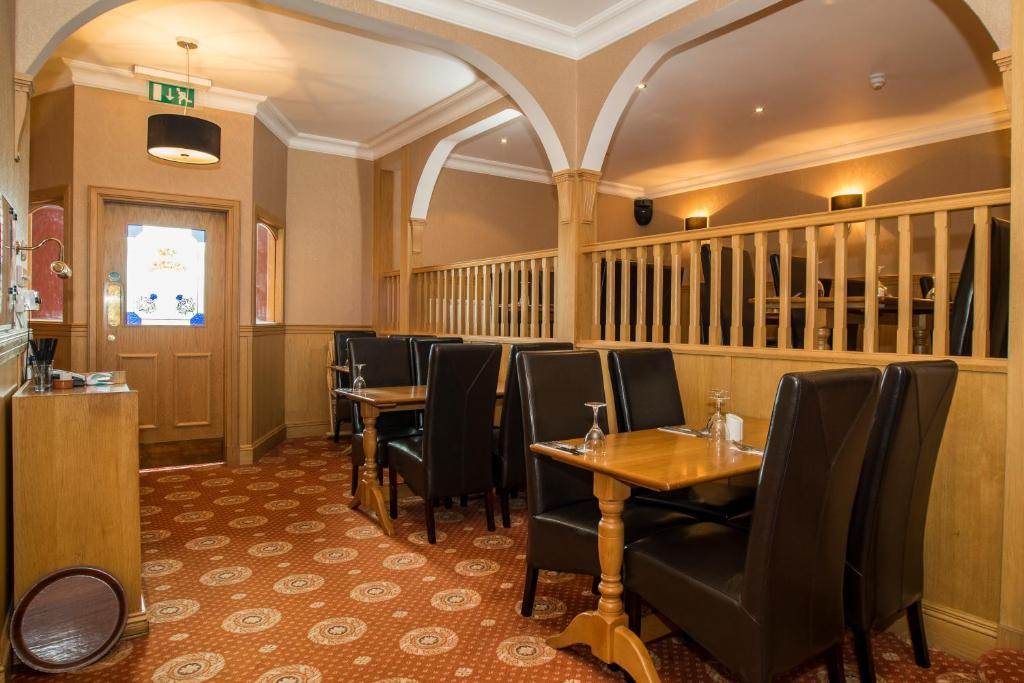 Station Hotel