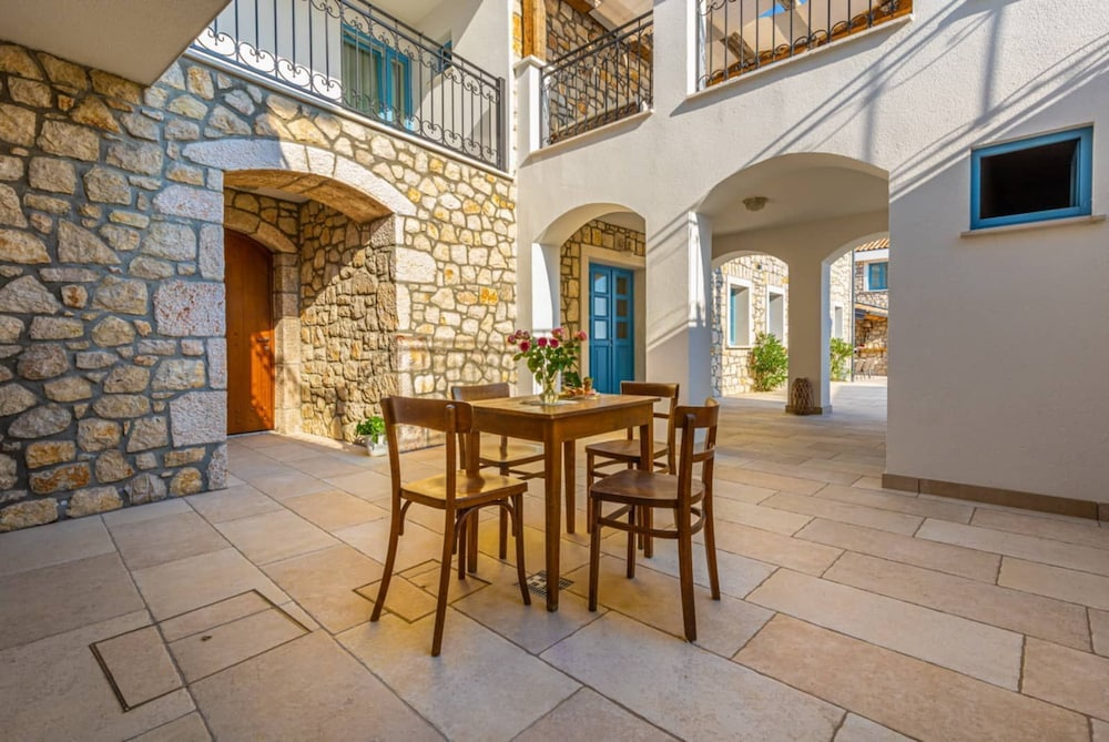 Villa Hilltop