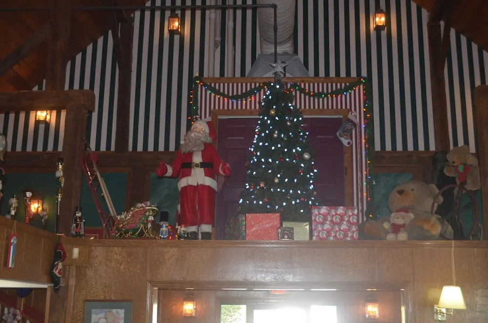 Santas Lodge