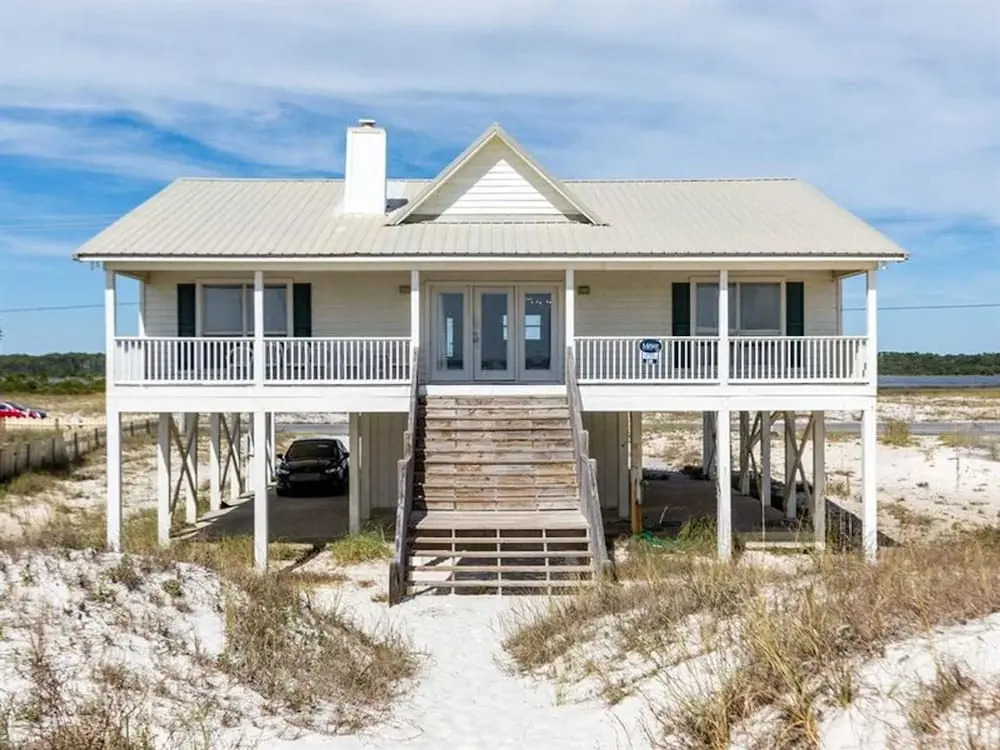 High Tide by Meyer Vacation Rentals