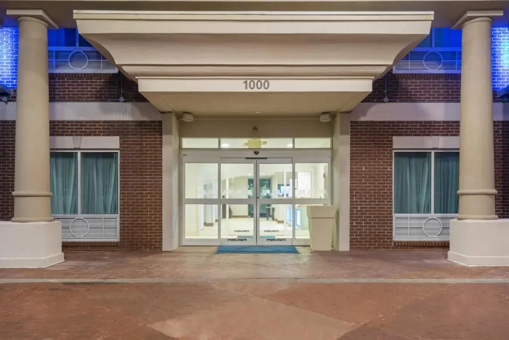 Holiday Inn Express Hotel & Suites Frankfort by IHG