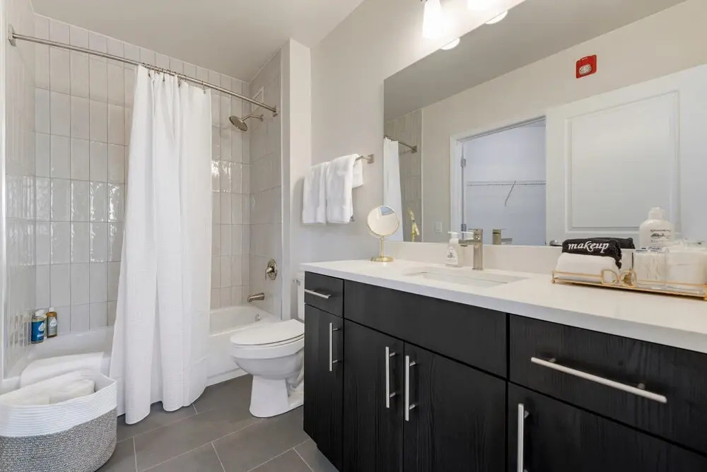 Group Ideal Home 2x 2BR Balcony Prime Location