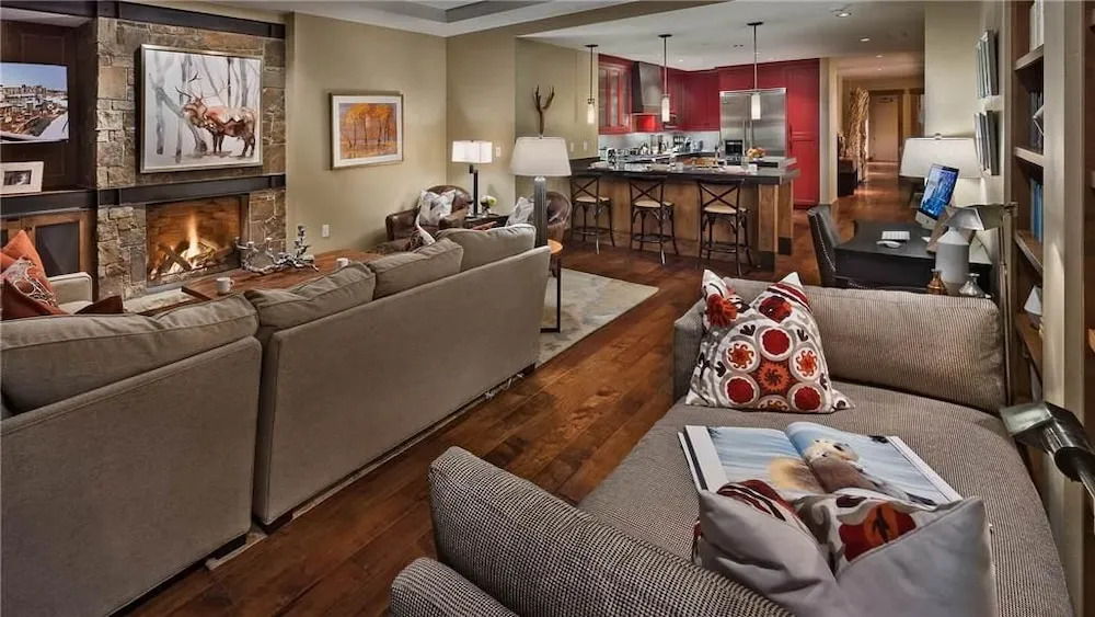 Shambhala Mountain 409 4 BedroomCondo By Moving Mountains