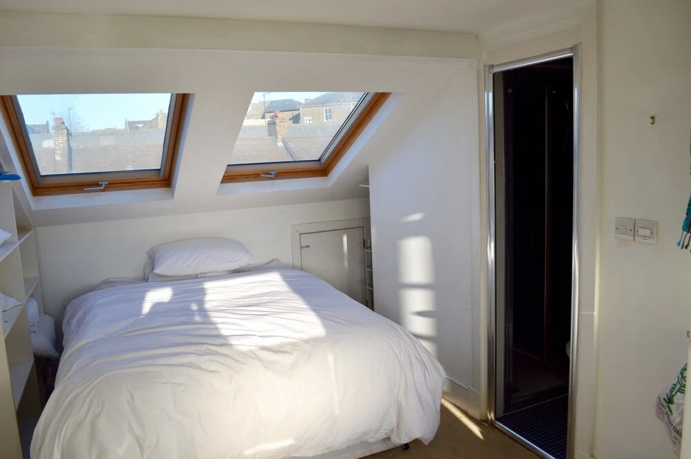 3 Bedroom Cottage in Kensington Sleeps 6