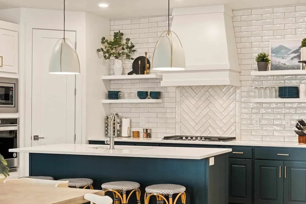 Lux Azul townhouse
