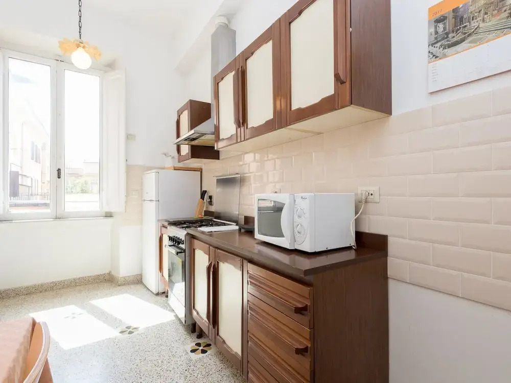 RSH Vatican Comfortable Sunny Apartment