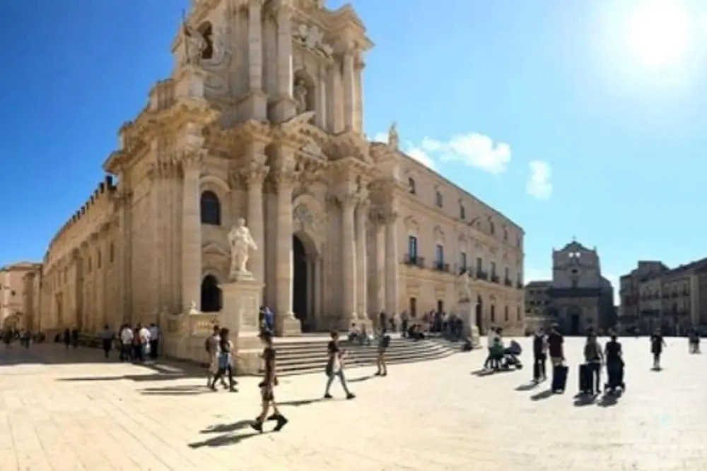 Apartment with One Bedroom in Siracusa, with Wonderful City View And Wifi - 1 Km From the Beach