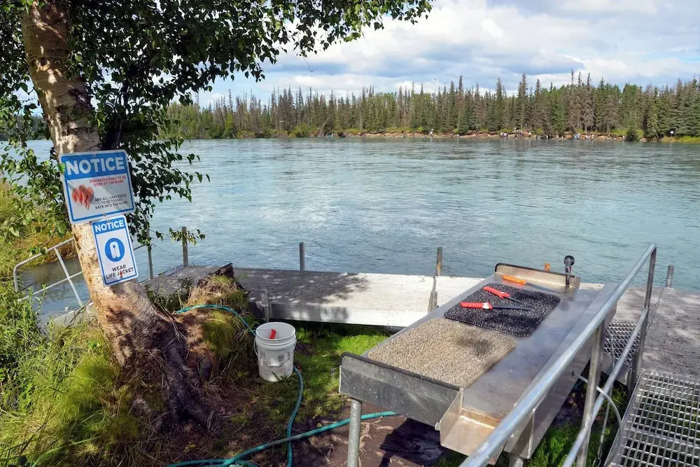 Kenai River Views & Access: Soldotna Apartment!